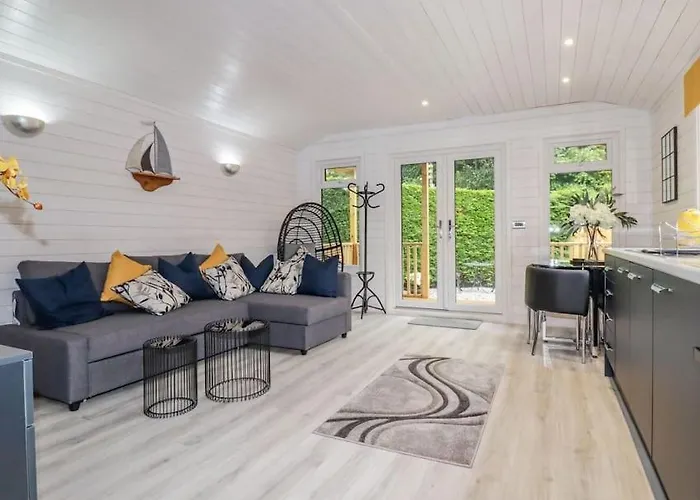 Saint Chads Lodge Near Eden Luxulyan